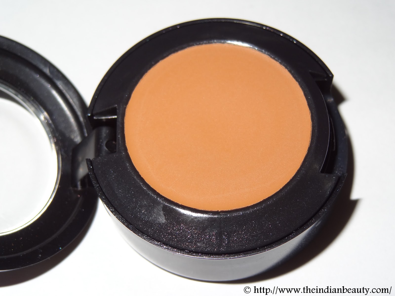 MAC Studio Finish Concealer SPF-35 (NC 45): Review - The Indian Beauty Blog