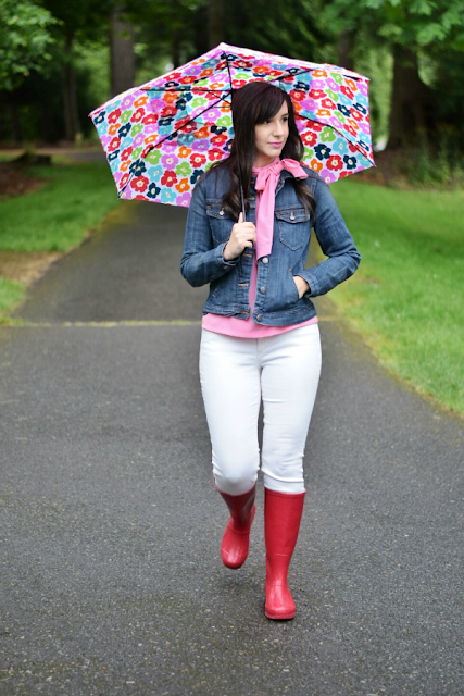 Outfit idea for rainy day, red rainboots