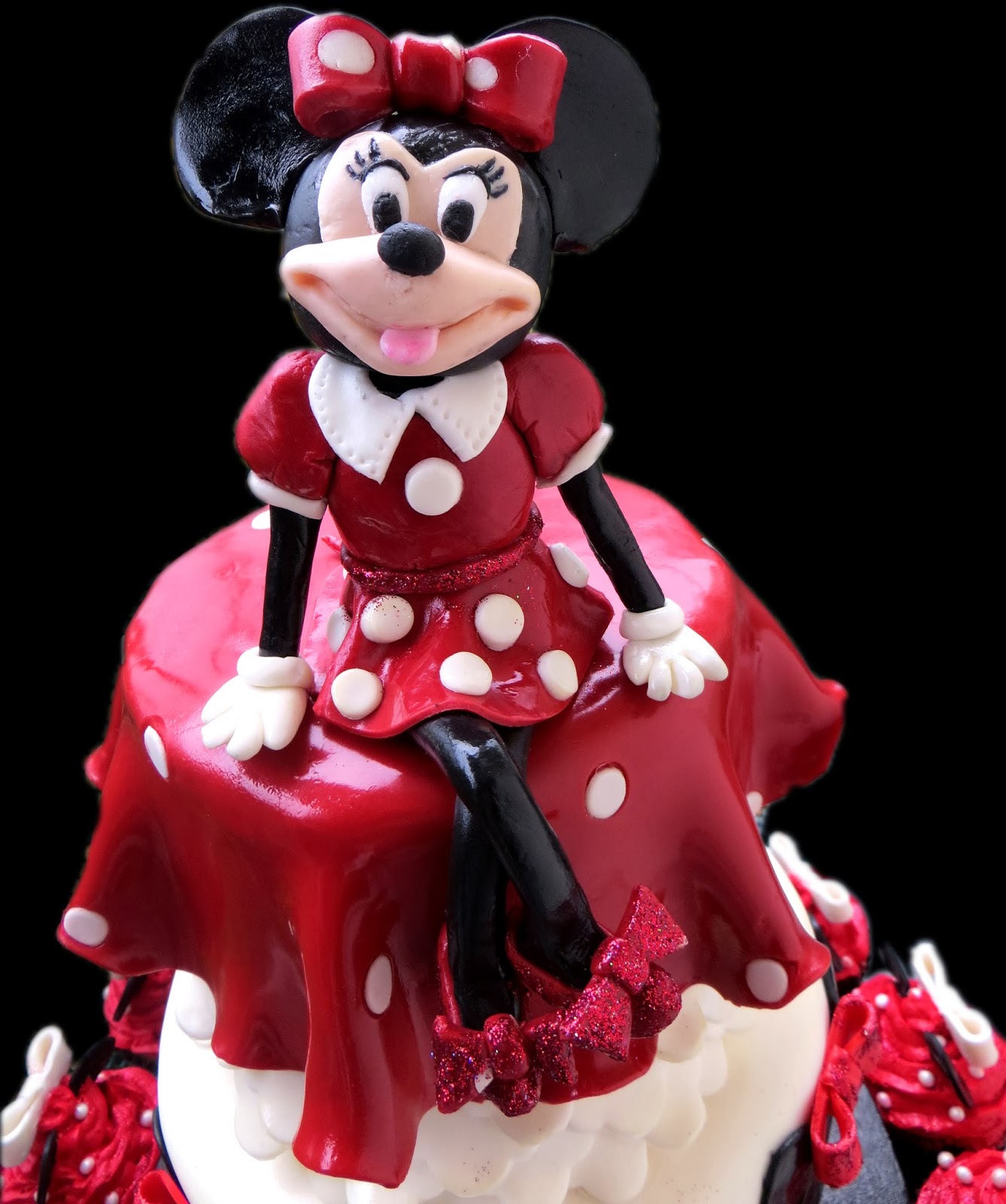 Gâteau d'anniversaire Minnie rouge ~ Mam'zelle cakes