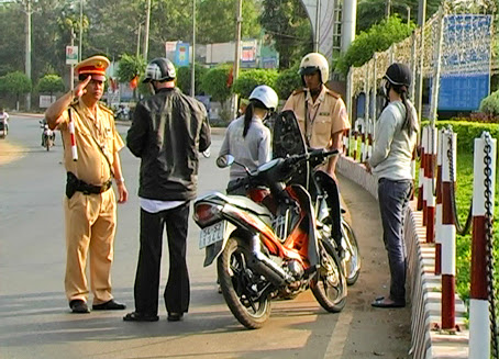 Thông tư 65/2012/TT-BCA quy định nhiệm vụ quyền hạn cảnh sát giao thông