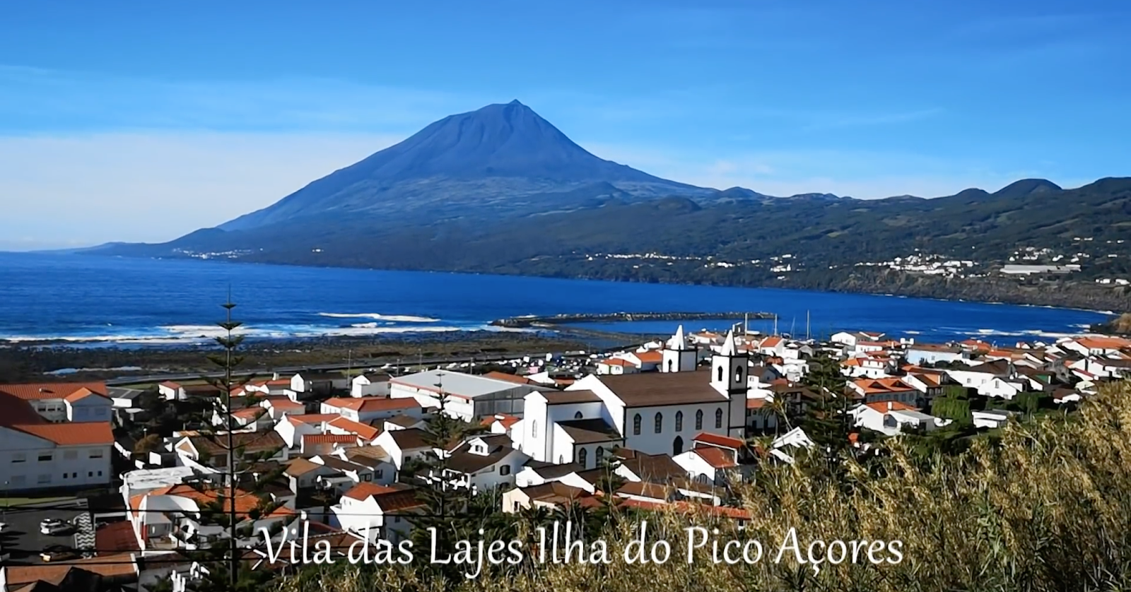 Cais do Pico Vista aérea das Lajes do Pico Cais do Pico Vista aérea das Lajes do Pico