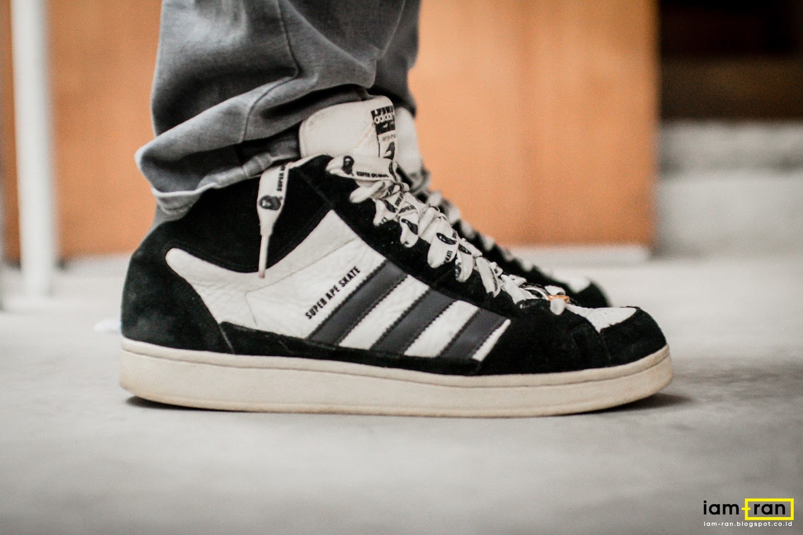adidas super ape star online