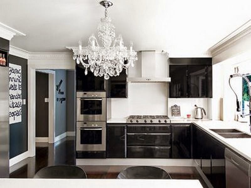 Ultra Luxury Black and White Kitchen Designs Ideas