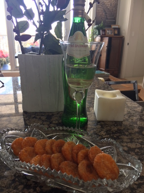 joanheaton519blog: Low Carb Cheese and Egg White Crisps