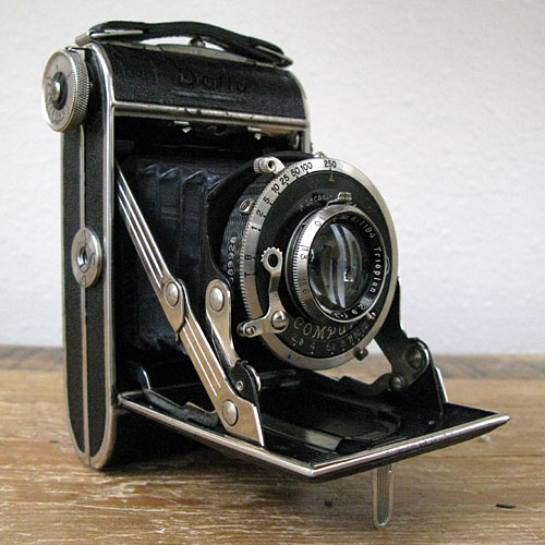 Photography & Vintage Film Cameras The Versatile Dolly