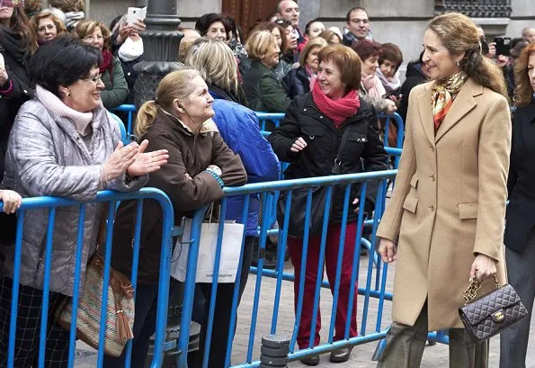 Princess Elena attended the traditional thanksgiving to Medinaceli's Christ at the Jesus of Medinaceli Church in Madrid.