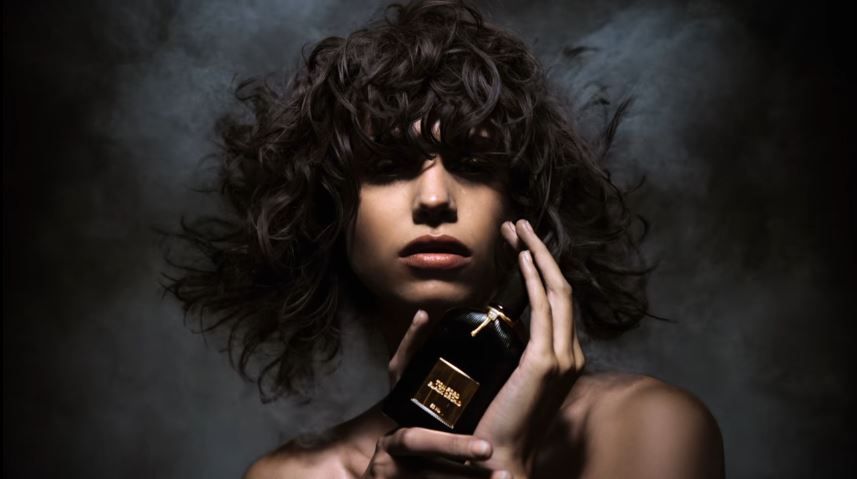 Chi è la modella del profumo TOM FORD pubblicità Black Orchid con Foto - Testimonial Spot Pubblicitario TOM FORD 2016