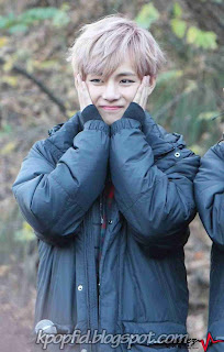 Foto Imut dan Cute V BTS (Kim Taehyung) Bangtan Boys Foto Imut dan Cute V BTS (Kim Taehyung) Bangtan Boys