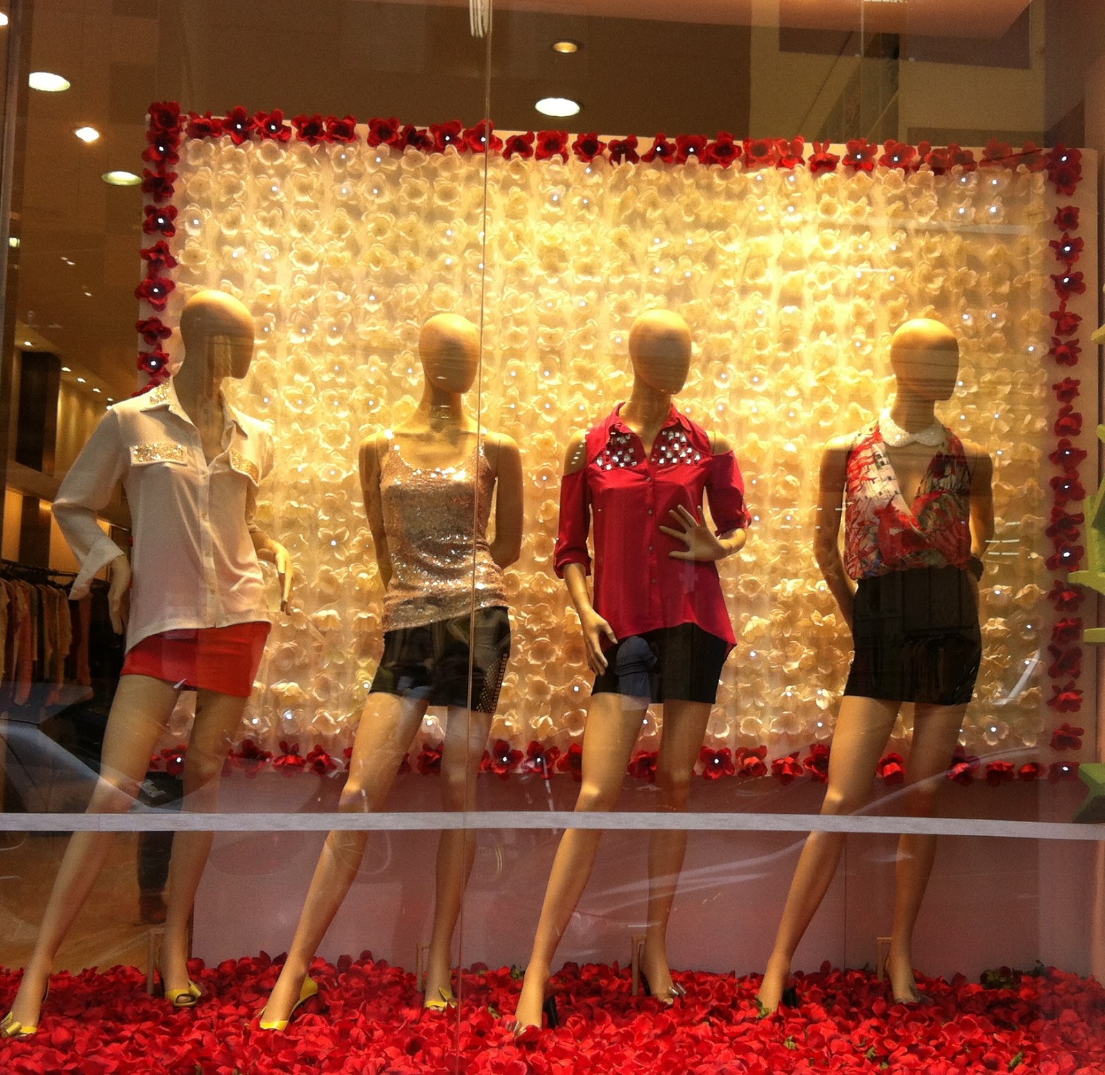 Ideias De Enfeites De Natal Para Vitrines De Lojas Del Carmen By