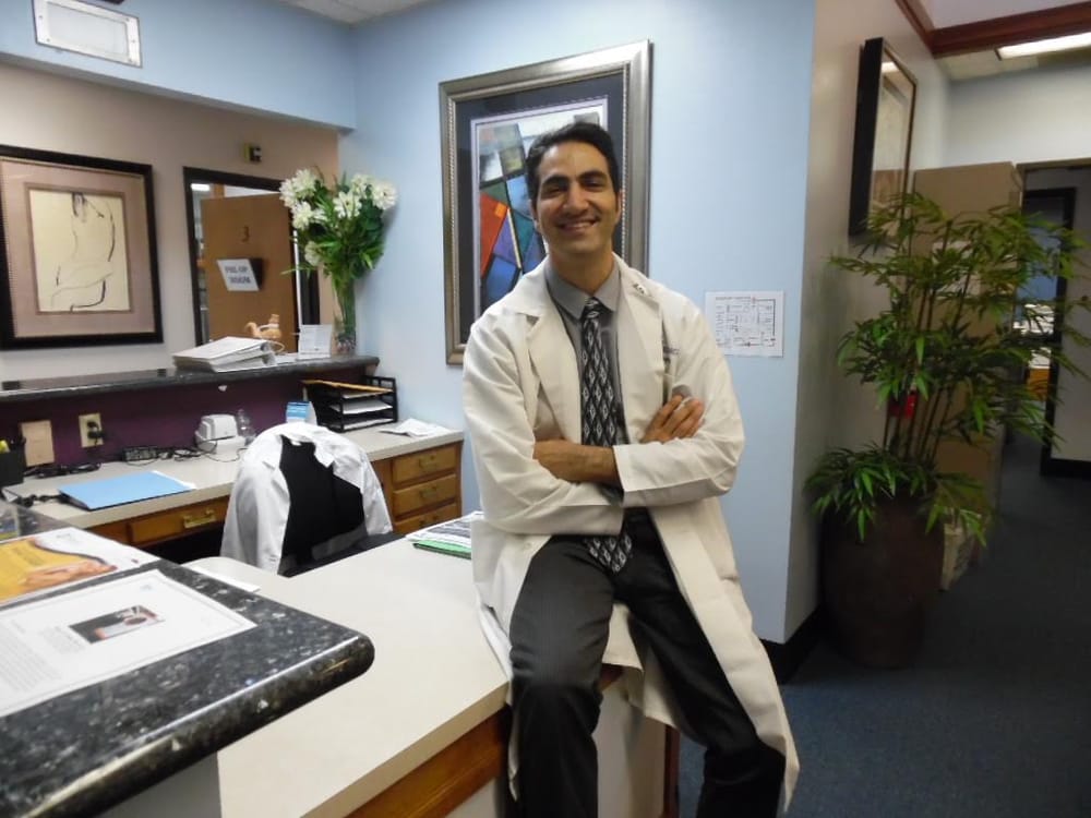 Choose A Good Plastic Surgeon Dr. Michael Omidi