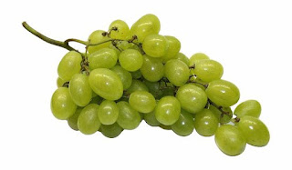 5 Benefits Of Grapes For Dental Health