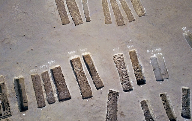 More on 2,200 year old boat coffins unearthed in SW China More on 2,200 year old boat coffins unearthed in SW China