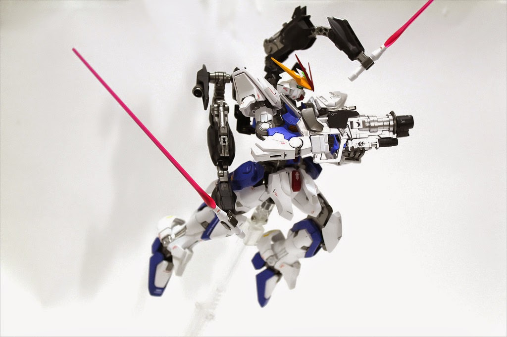 GUNDAM GUY: MG 1/100 Gundam Astray Out Frame D - Custom Build