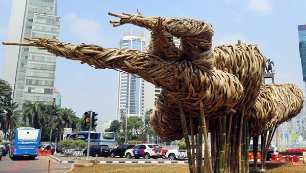 Foto: Karya Seni Bambu Jakarta Oleh Anies Baswedan Kurang Estetika? Foto: Karya Seni Bambu Jakarta Oleh Anies Baswedan Kurang Estetika?