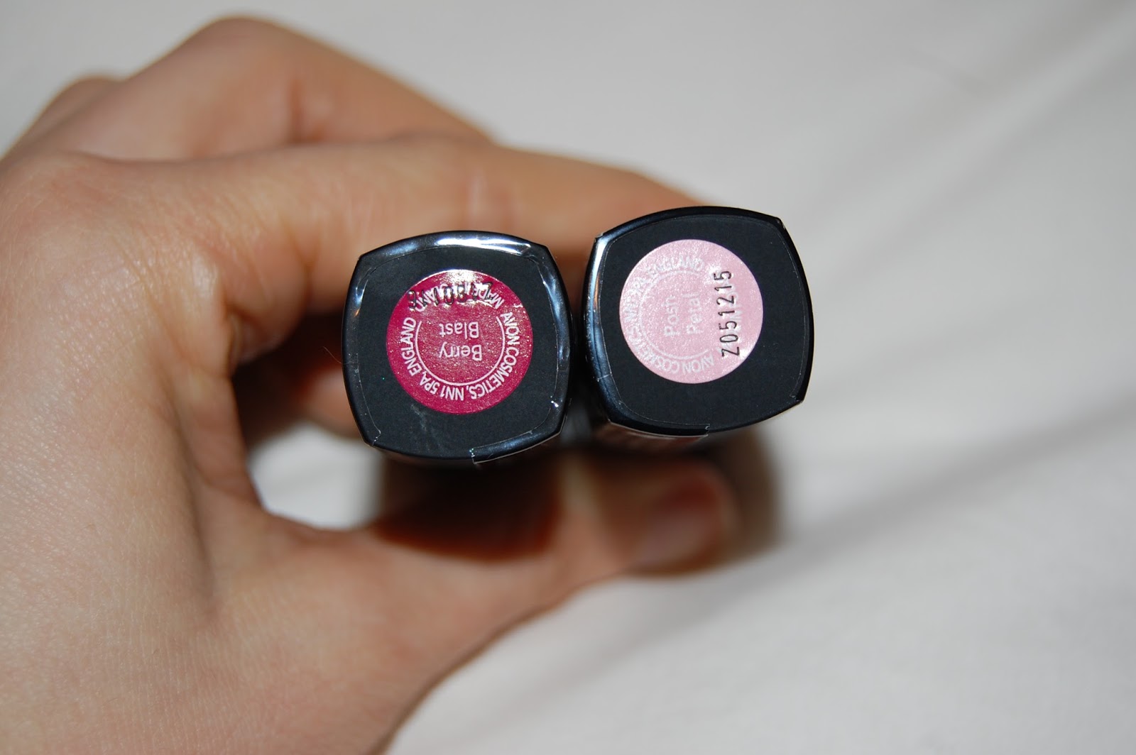 Me You And My Blog Avon True Colour Perfectly Matte Lipstick Review