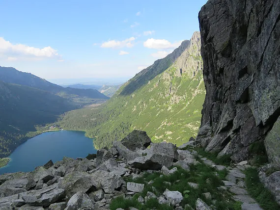 Pod ścianą Kazalnicy morskie oko