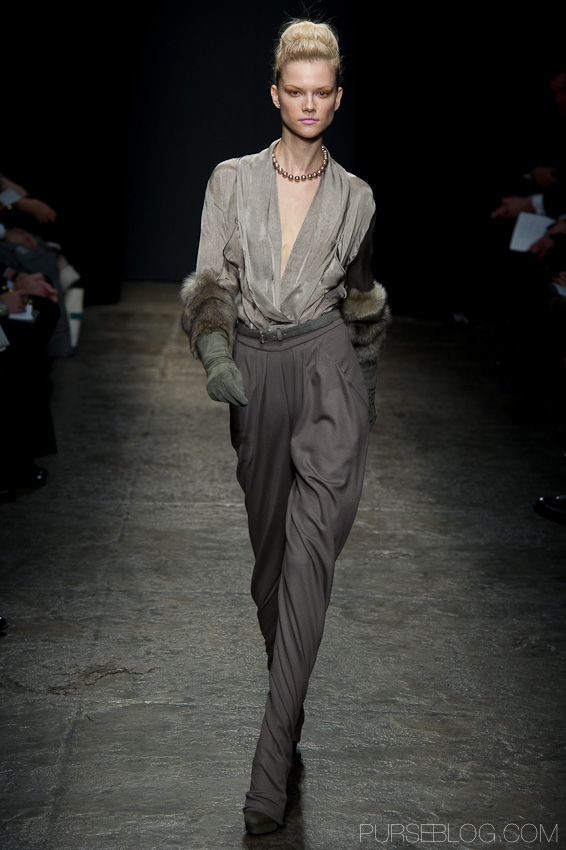 Lolo's Gossip: Mercedes-Benz Fashion Week New York: Donna Karan F/W 2011