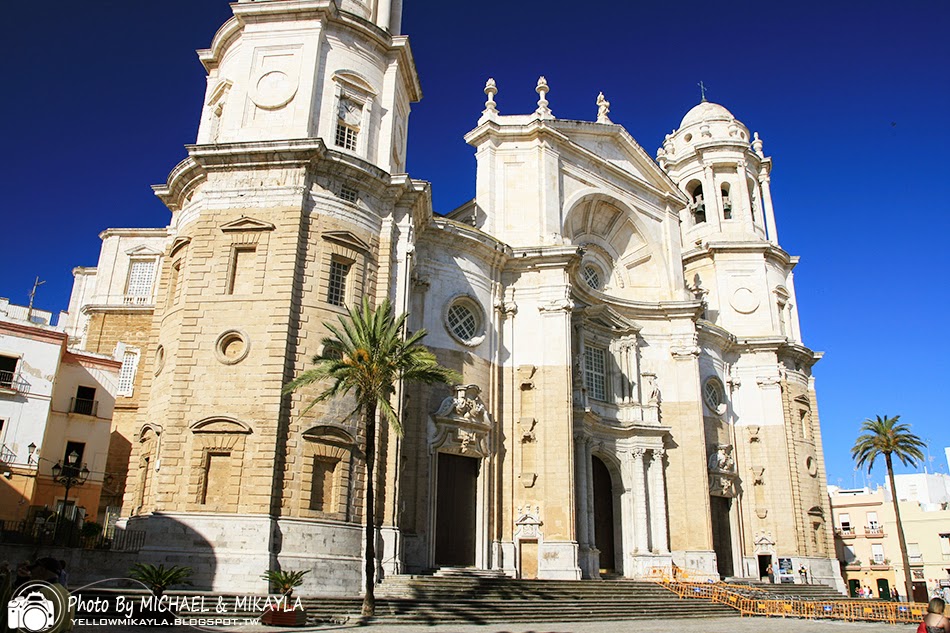 回到最美好的時光: D14-Cádiz．海藍藍的Cádiz blue。加的斯主教堂 Cádiz Cathedral