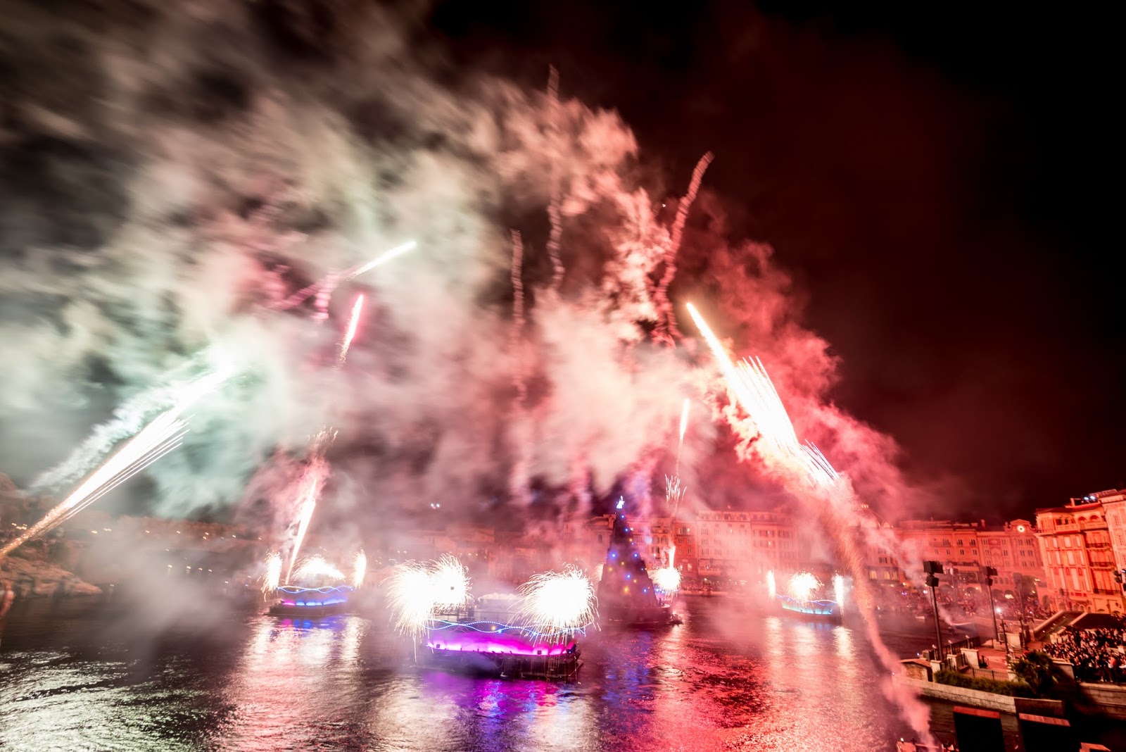 夜のディズニーシー 夜のディズニーシー ファンタズミック