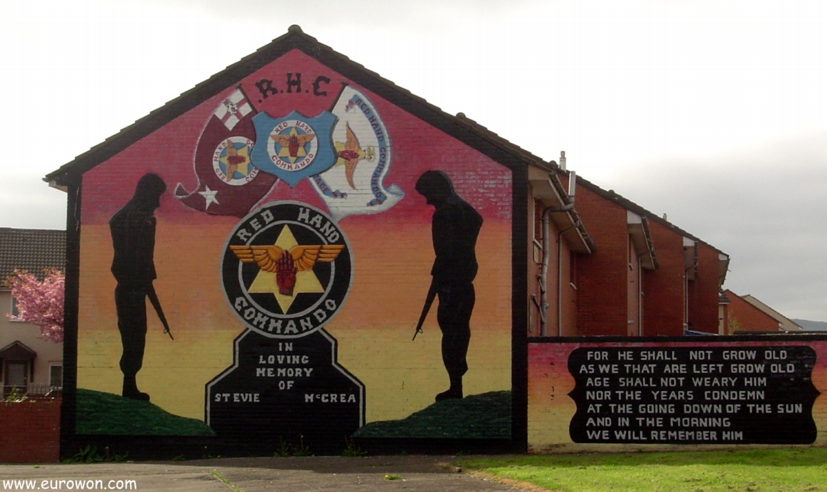 Mural unionista en el barrio protestante de Belfast
