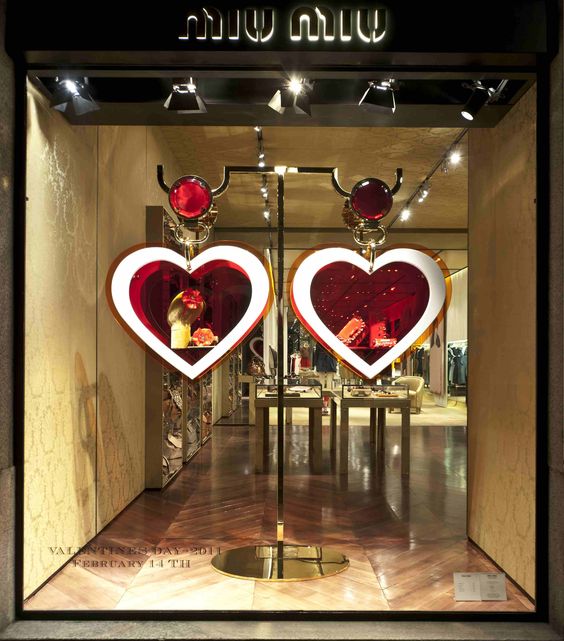 Miu Miu https://www.facebook.com/viesdesign/