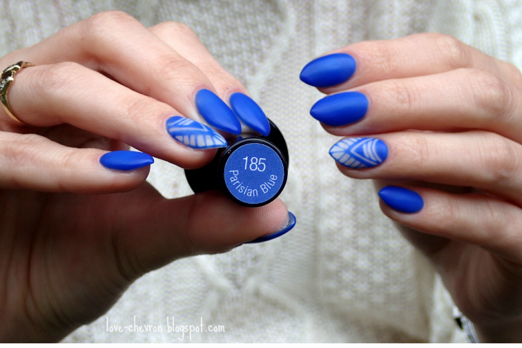cosmetics zone 185 Parisian Blue kobaltowe paznokcie hybrydowe