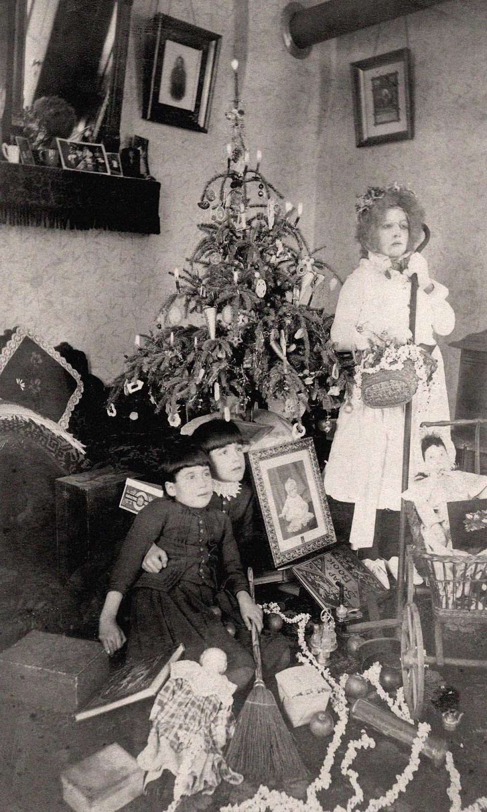 TATTERED AND LOST PHOTOGRAPHS A Wonderfully Strange VICTORIAN CHRISTMAS