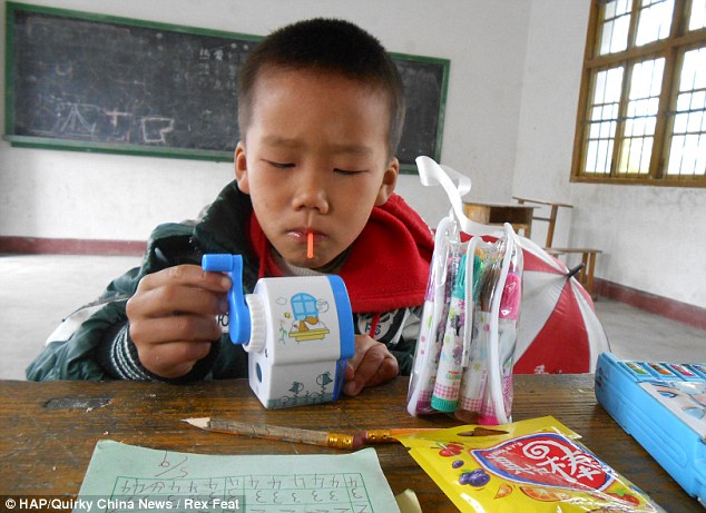 Sekolah Di China Yang Memiliki Seorang Pelajar Sahaja (5 