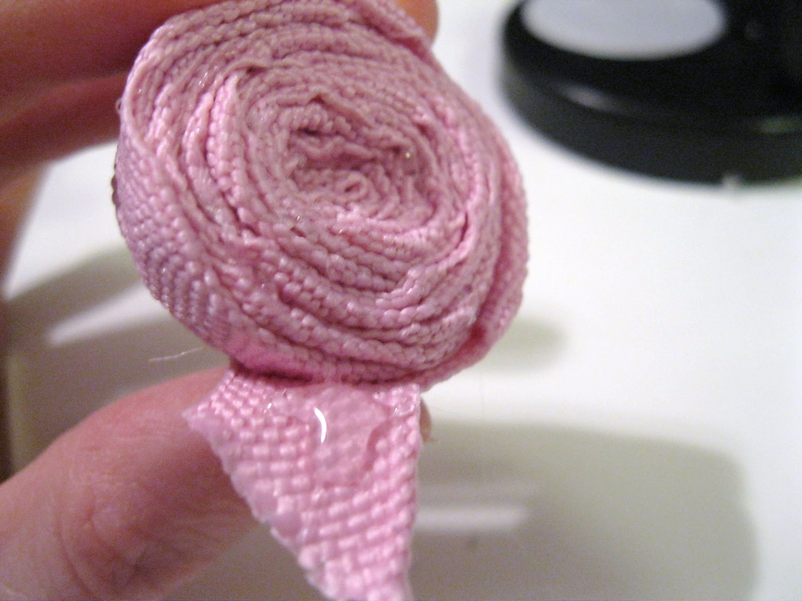 home.made. {Tutorial} Ric Rac Roses!