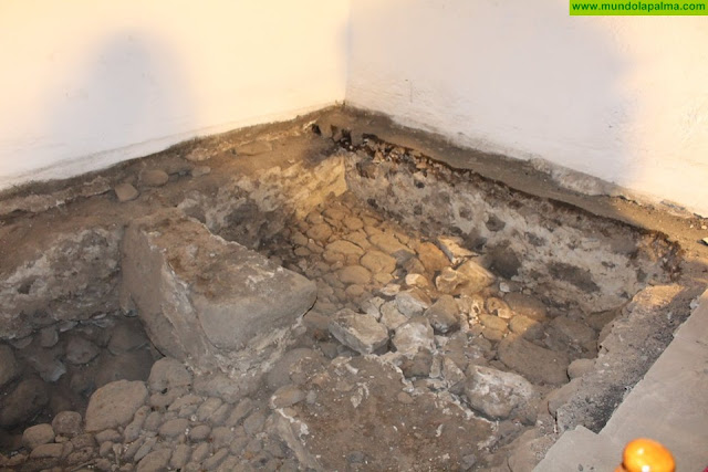 Las excavaciones en el Castillo de Santa Catalina descubren un antiguo polvorín
