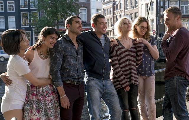La série Sense 8 met un point d'honneur à dénoncer le sexisme, le racisme ou encore l'homophobie, avec des personnages attachants et une véritable intrigue. A voir sur Netflix