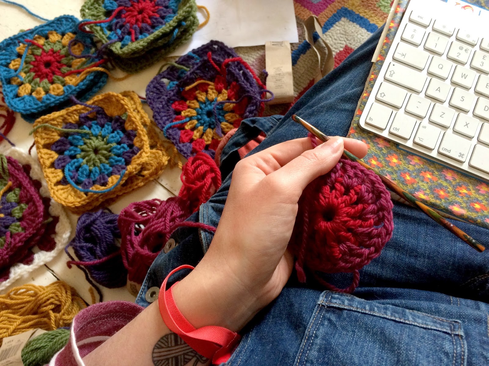 how to design a crochet granny blanket