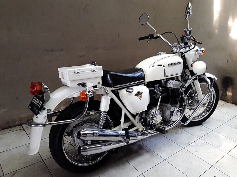 cb750 police