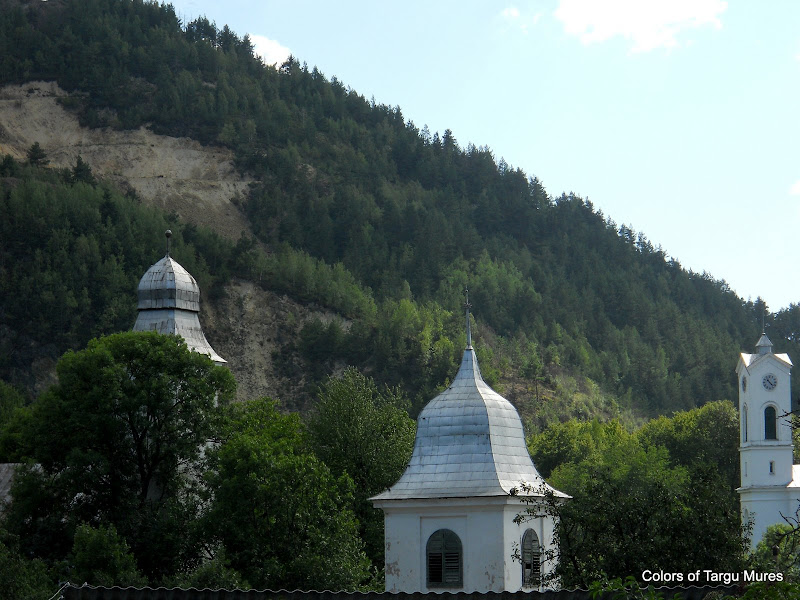 Churches Roșia Montană