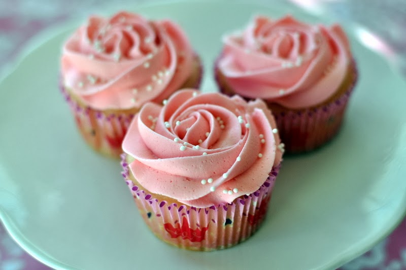 Three Monkeys Cakery Rosette Cupcakes