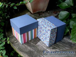10 x 10 x 10 cm Foto mit zwei Geschenkboxen