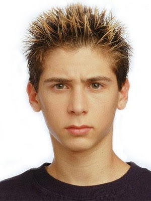 Model Rambut Spiky Frosted Tips Model Rambut Spiky Frosted Tips