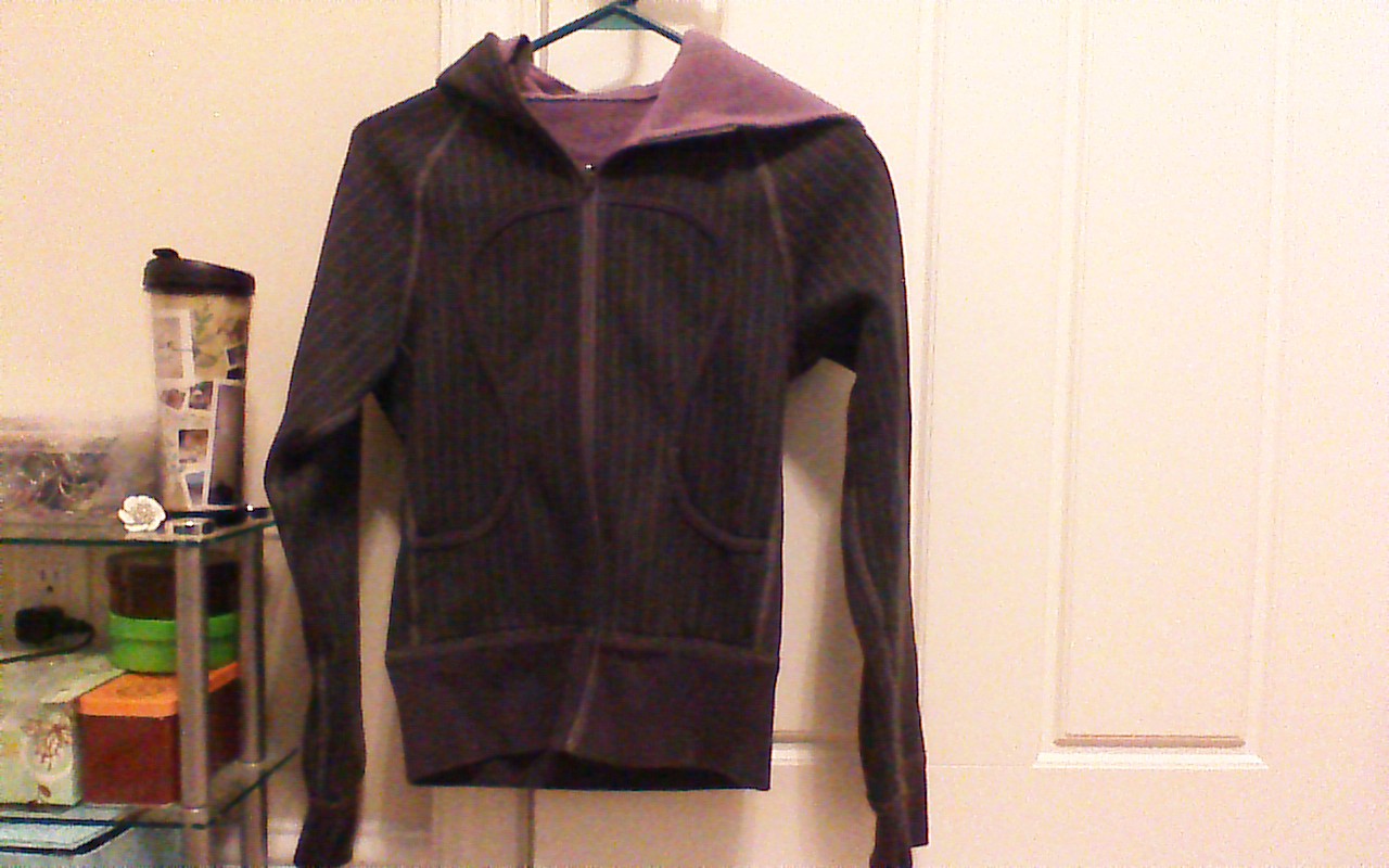 DownwardLotus: Lululemon scuba hoodies