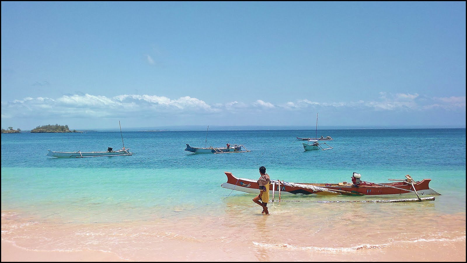 Pasir Pink di Pantai Tangsi, Lombok Timur ~ JALAN JALAN MAKAN MAKAN