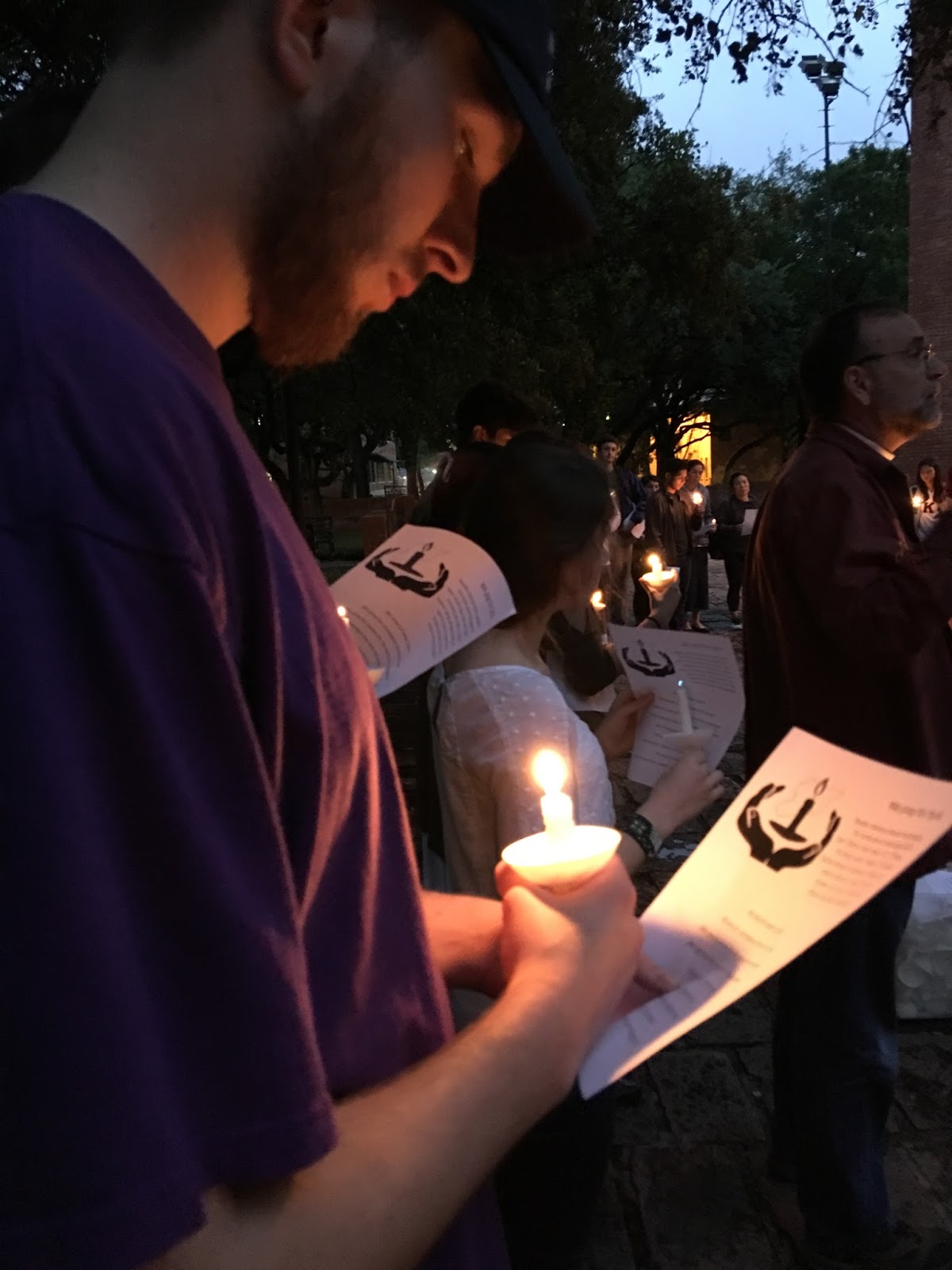 The Roar Trinity Community Held Vigil for Victims of Syrian Chemical