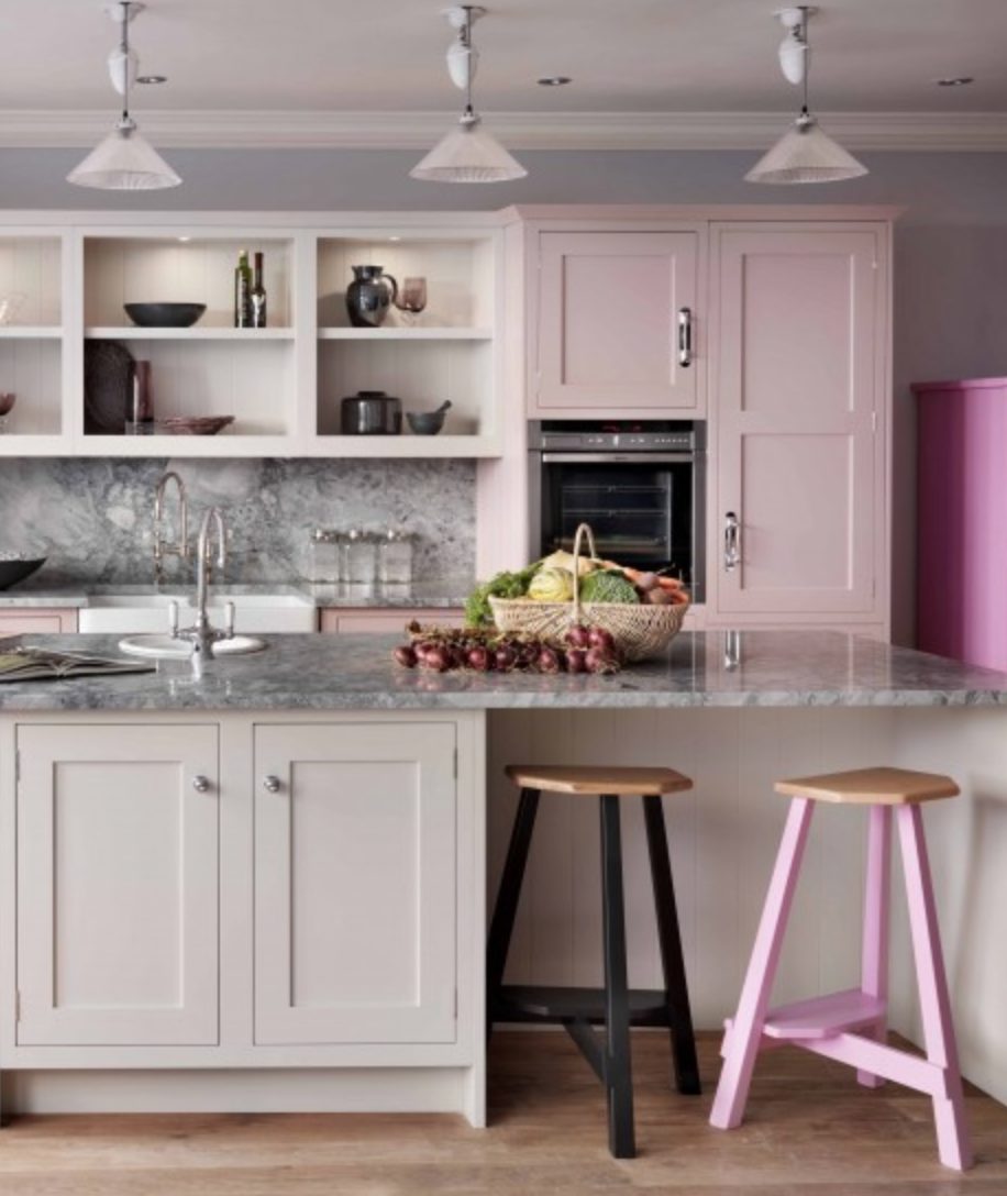 Delight in the Sunlight pink & black kitchen