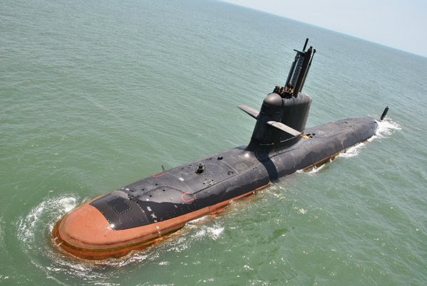  Los submarinos Scorpène de la Marina india acumulan nuevos retrasos. INS%2BKALVARI%2BTEST%2BMAR