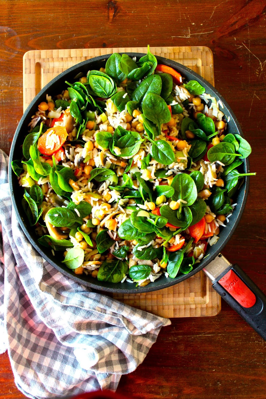 Arroz Salteado com Legumes, Grão de Bico e Espinafres Baby