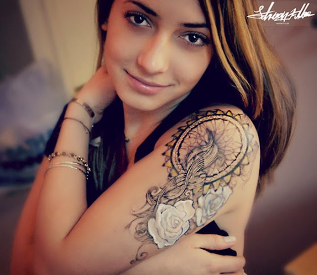 Hot girls Tattoo Pic, Romantic tattoo pic and many others hot design Tattoo Pic