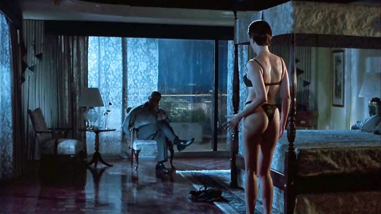 Jamie Lee Curtis striptease on TRUE LIES.