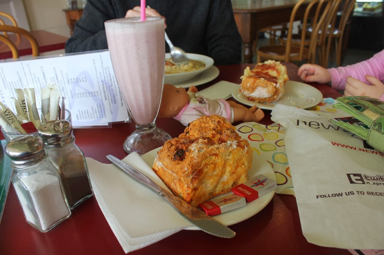 Green Gourmet Giraffe Port Fairy, sightseeing and what we ate on holliday