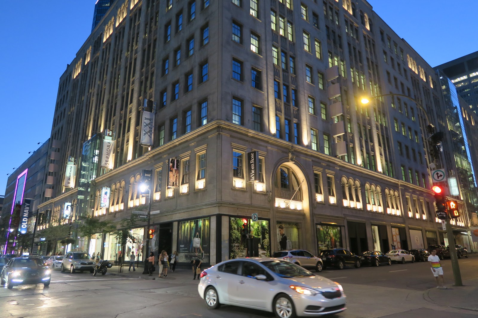 2016/09/19 Montréal IGA, La Baie d'Hudson, YUL, Complexe Desjardins