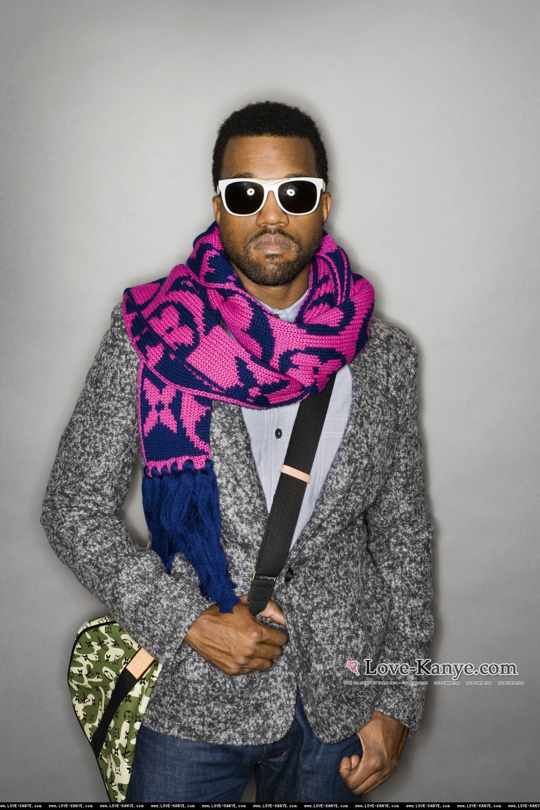 Leopard Buy Louis Vuitton Purple Hat and Roses Cheetah Scarf Multicolor Set for Men: March 2013