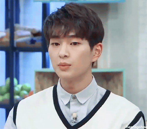 21519D4158C107C43136AE.gif