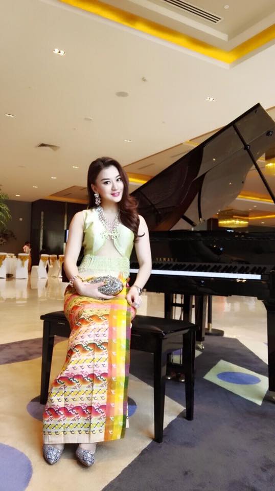 Stunning Wut Hmone Shwe Yi Attends Wedding and Netizens Reaction in Myanmar